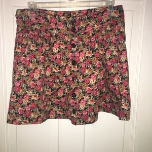 Floral skirt- size Medium - Forever 21